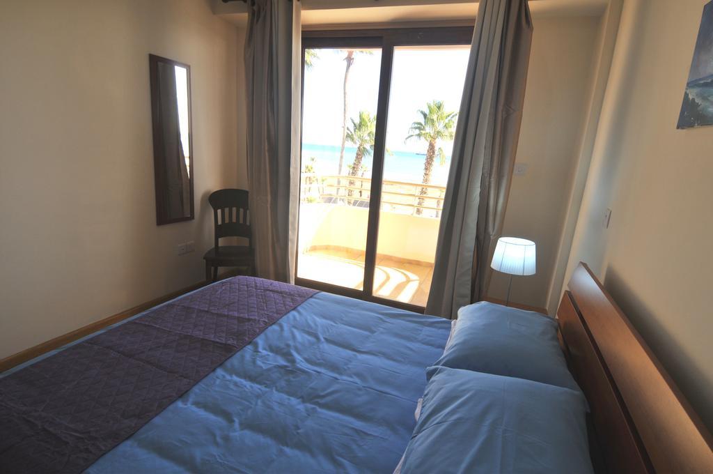 לרנקה Ithaki Phinikoudes Apartment No. 202 חדר תמונה